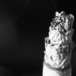 Das Tauchen einer Zigarette fotografiert von Danny Koerber für Sehnsucht der Augen.