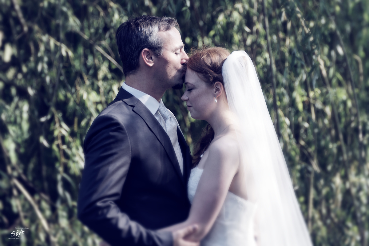 Der schönste Tag im Leben, Die Nähe zueinander, Hochzeit fotografiert von Danny Koerber für Sehnsucht der Augen.