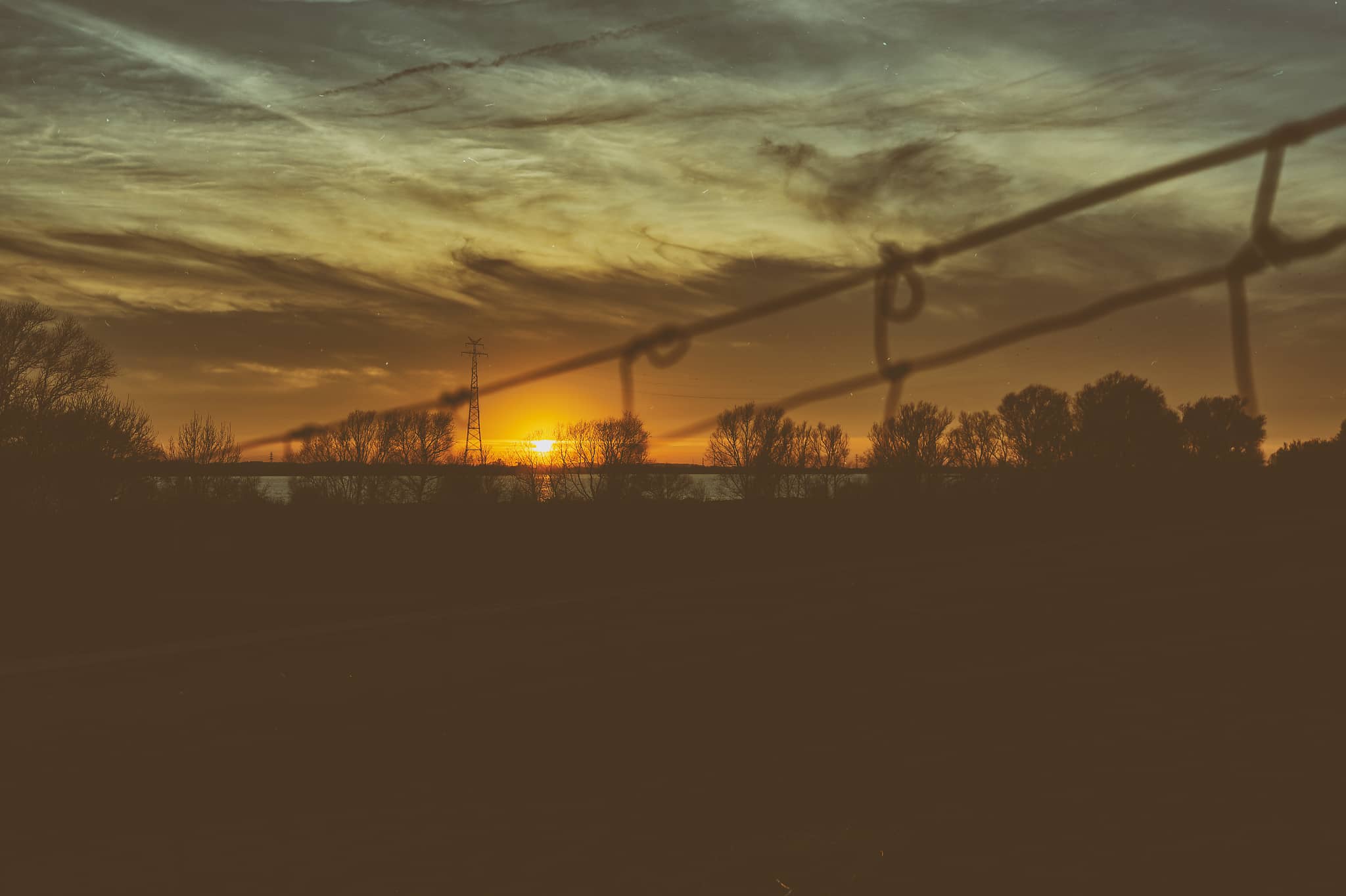 Sonnenaufgang über der Elbe, für Sehnsucht der Augen von Danny Koerber.