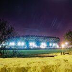 Edingburgh – Wo Stein sich erinnert. Stimmungsvolle Stadtansichten von Edinburgh mit historischen Gebäuden, engen Gassen und markanten Steinfassaden. Wechselndes Licht, Schatten und urbane Details vermitteln die besondere Atmosphäre der schottischen Hauptstadt.